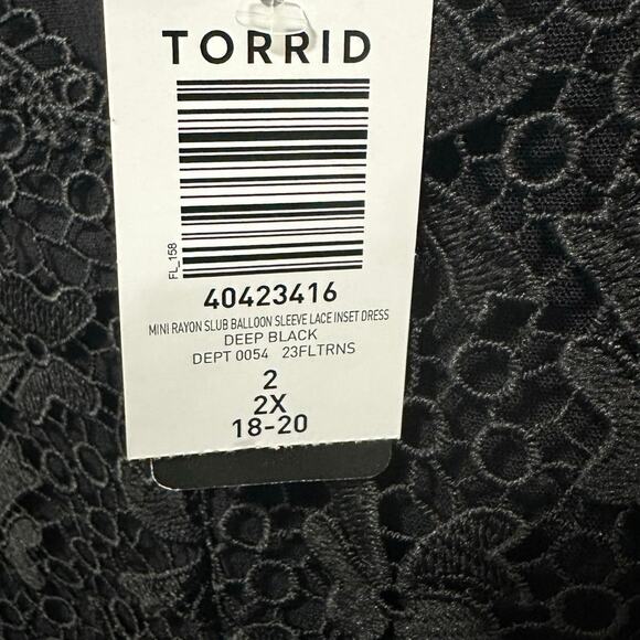 TORRID Dress Womens Size 2X Mini Rayon Slub Balloon Sleeve Lace Inset Deep Black - Picture 7 of 12